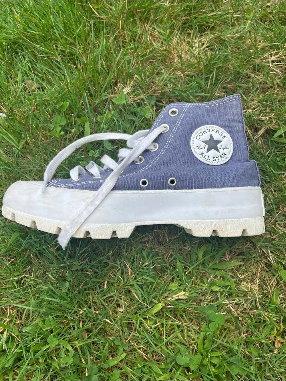 Size 8 Lugged bottom platform Chuck Taylor high top Converse  blue